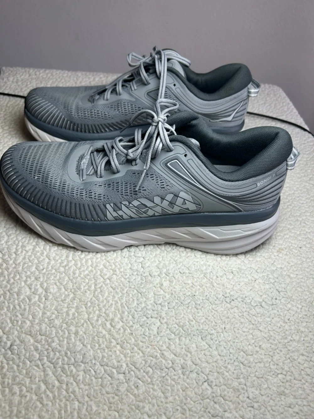 Hoka One One MBONDI7 ,Men's Grey Mesh Running Shoes size 10 - Picture 2 of 7